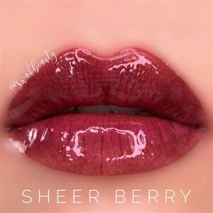 SHEER BERRY LipSense